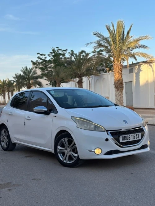 Peugeot 208 2015 Style