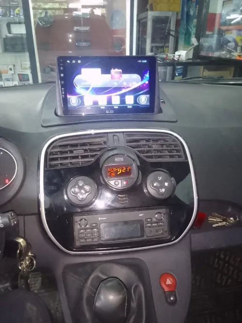 Installation système d'alarme auto