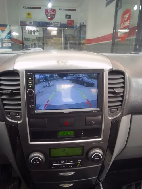 Installation système d'alarme auto