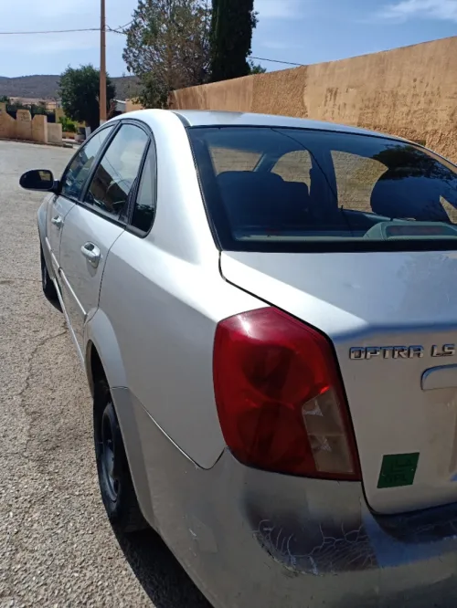 Chevrolet Optra 5 portes 2013 Optra 4 Portes