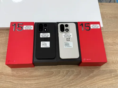 Oneplus 15 (12/256)