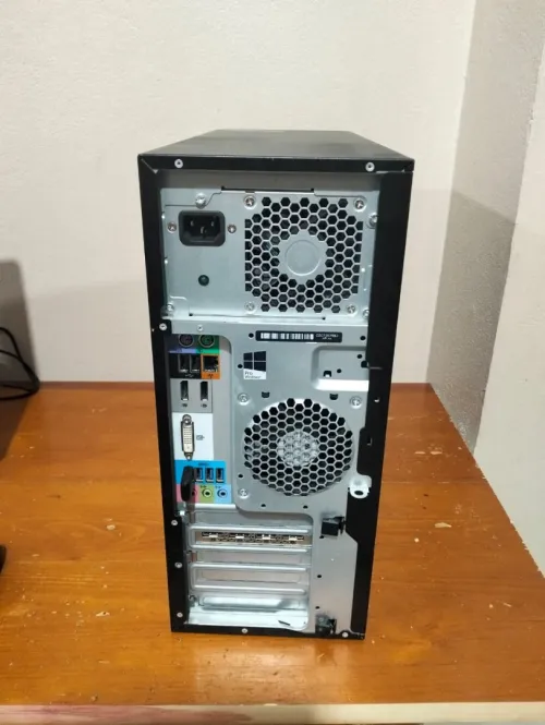 HP Z240 WORKSTATION 