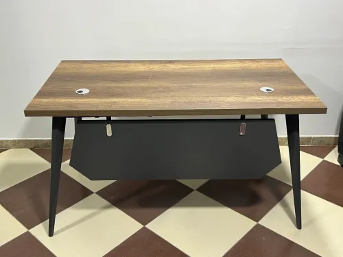bureau 1.40