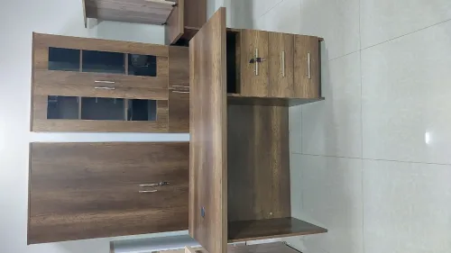 Bureau + armoire 