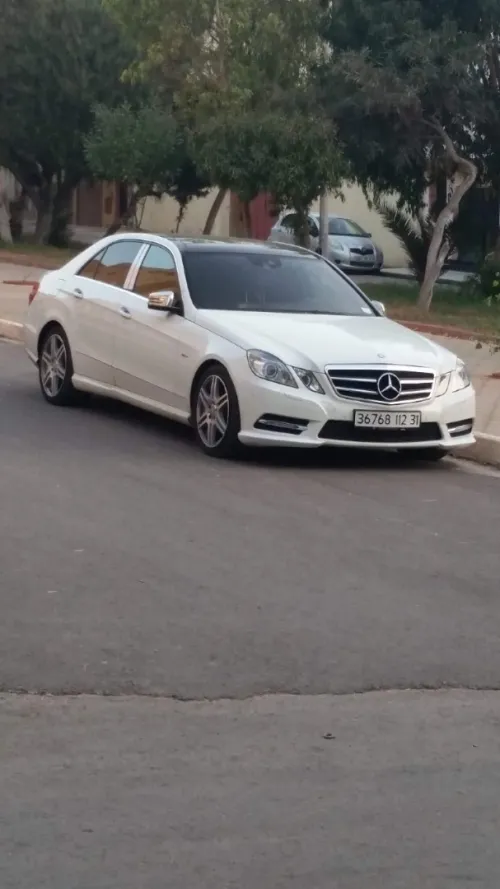 Mercedes Classe E 2012 AVANTGARDE Pack AMG