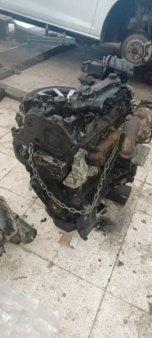 A VENDRE MOTEUR NEMO 1.4 HDI 70CH