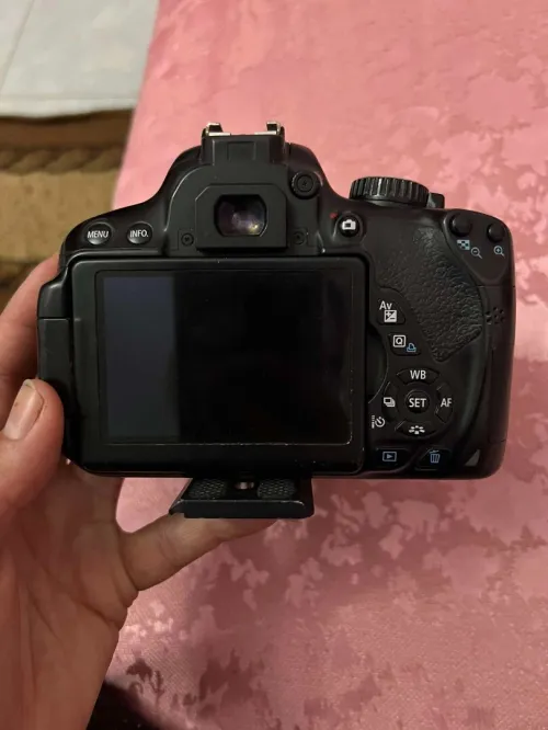 Camera canon 650D