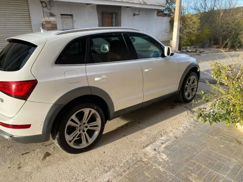 Audi Q5 2012 Off Road