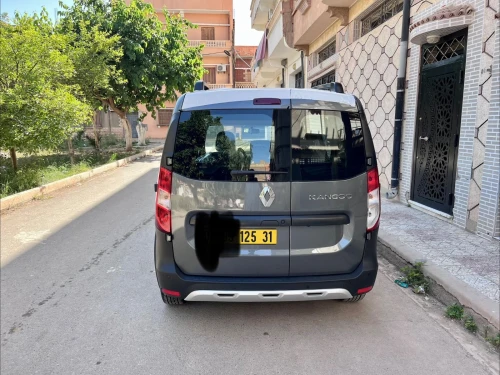 Renault Kangoo 2025 