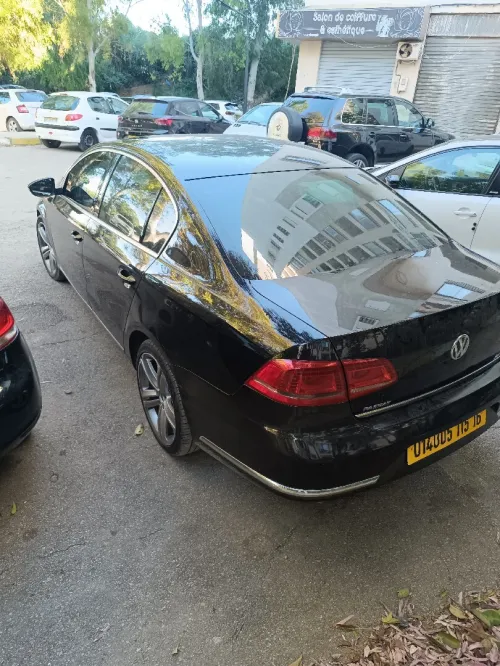 Volkswagen Passat 2015 La carat