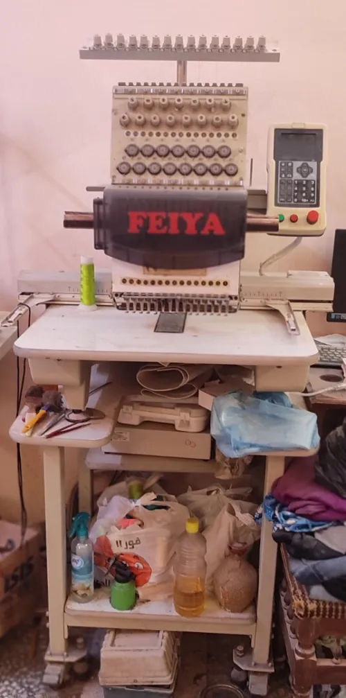 machine à coudre à commande numérique ألة خياطة بتحكم عددي
