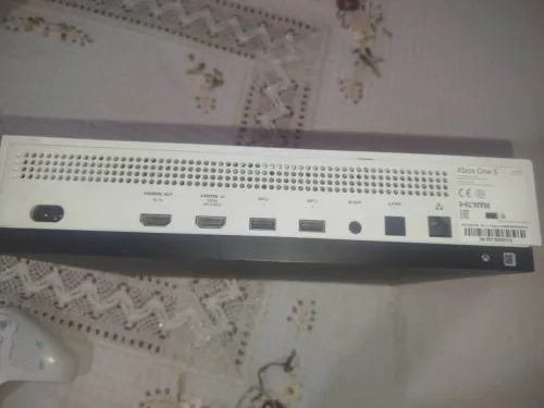 XBOX one S 1TB