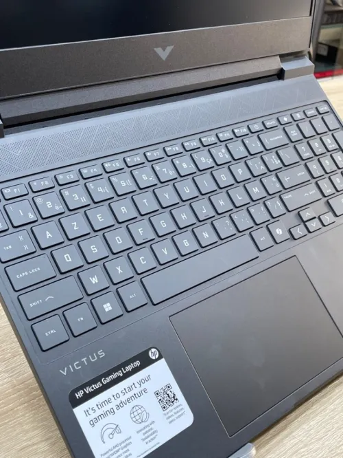 HP VICTUS RYZEN7 7445HS 16ddr5-512ssd RTX 4050 6Go gddr6 15.6 FHD 144hz