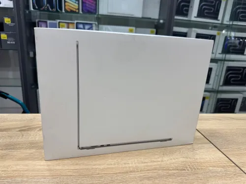 MACBOOK AIR M3 16G 256G SSD 15.4 POUCE ECRAN RETINA 