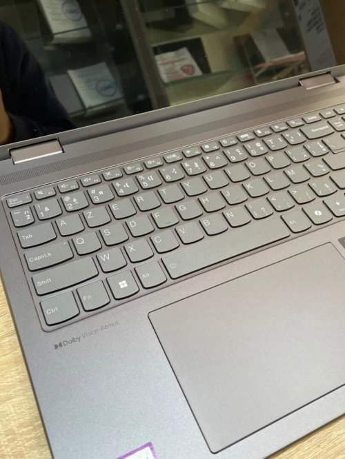 LENOVO YOGA 7 2in1 ULTRA7 155U 16LPDDR5x-1TBSSD 16 OLED