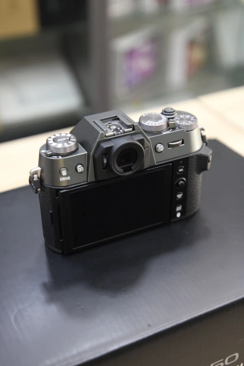 FUJIFILM XT50 + XF16-50mmF2.8-4.8 R LM WR
