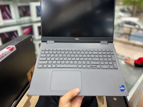 DELL PRECISION 7770 i7 12850HX 32G RAM DRR5 512G SSD RTX A3000 12G DRR6