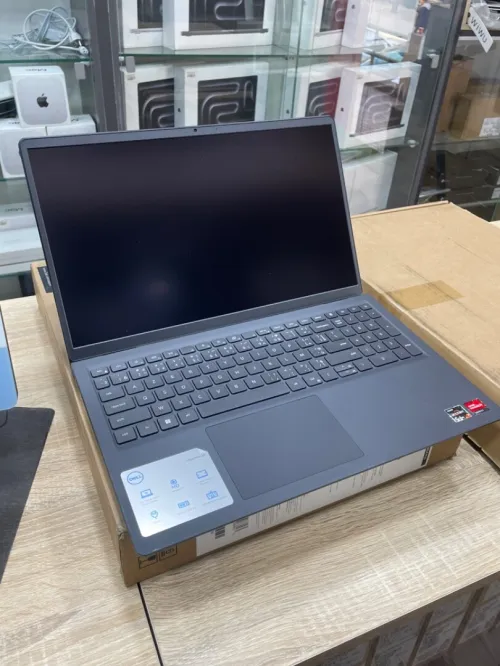 INSPIRON 15 Ryzen 7 7730u 16-512 15.6 FHD