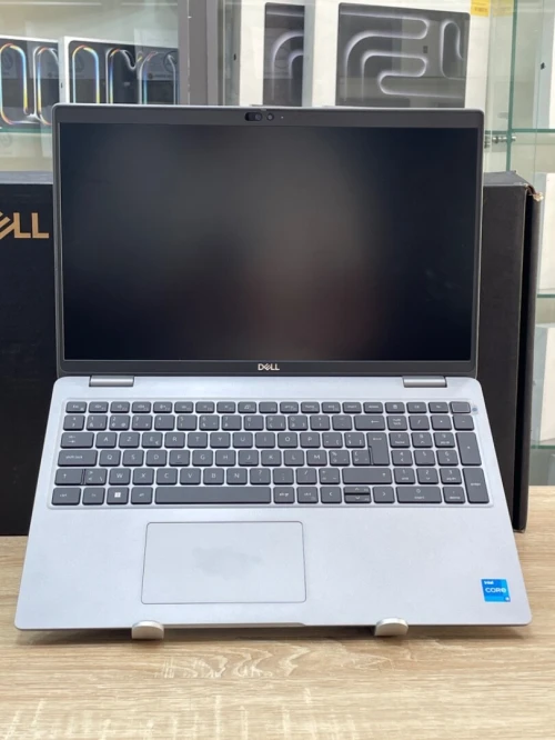 DELL LATITUDE 5540 I5 13EM 16G 512G SSD 15.6 POUCE FHD AZERTY NEUF SOUS EUMBALLAGE