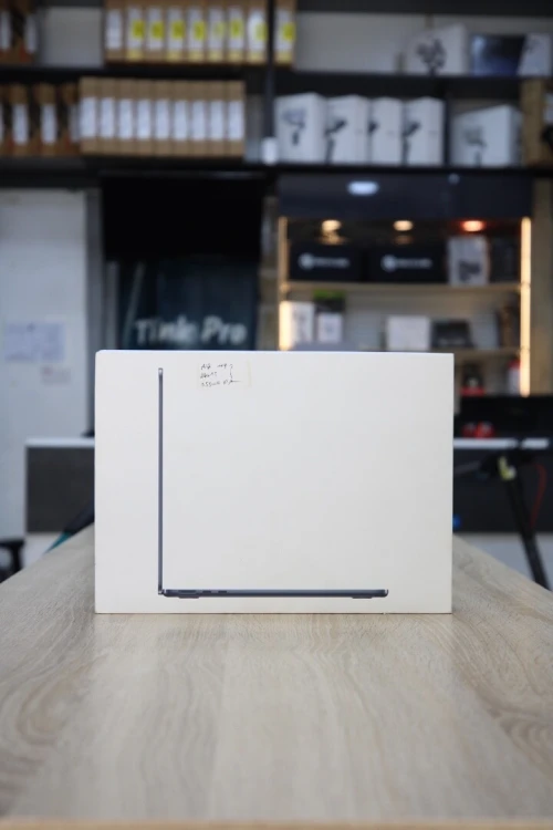 MACBOOK AIR M5 10C CPU 10C GPU 24GO-1000GO 13 POUCE QWERTY