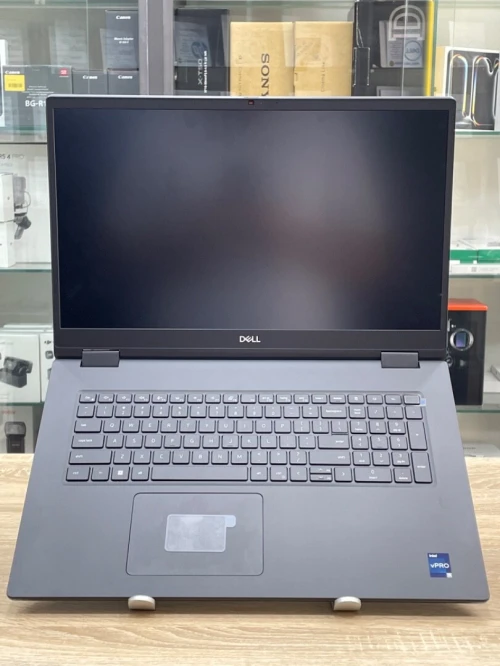 DELL PRECISION 7780 INTEL CORE I9-13950HX RAM 32GO DDR5 5600MHZ DISQUE 1TB SSD NVME GEN4 RTX 2000 8GO 17.3 POUCES FHD WIND 11 PRO
