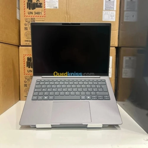 HP ZBook 8 G1AH RAYZEN 5 PRO 230 16G RAM DRR5 512G SSD 14 pouces AZERTY NEUF