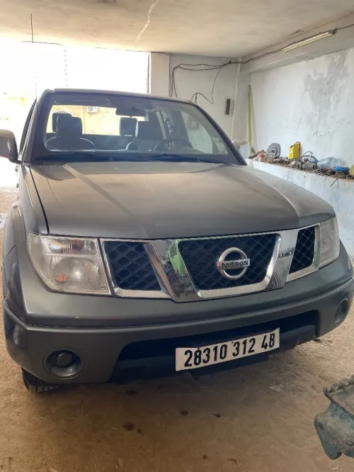 Nisan Navara 2012 