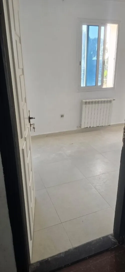 Location Appartement Niveau de villa F3 Alger Hraoua