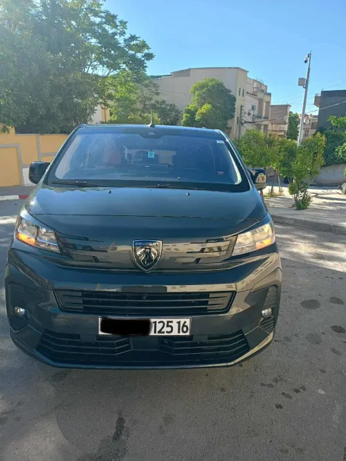 Peugeot Expert 2025 Combi