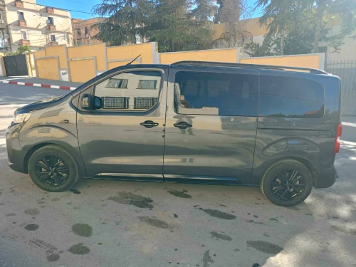 Peugeot Expert 2025 Combi