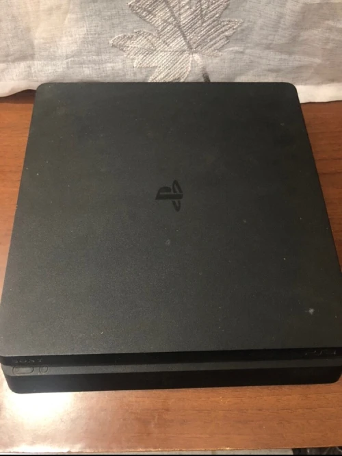 Ps4 Slim Non Flashé + Plus Jeux Offert
