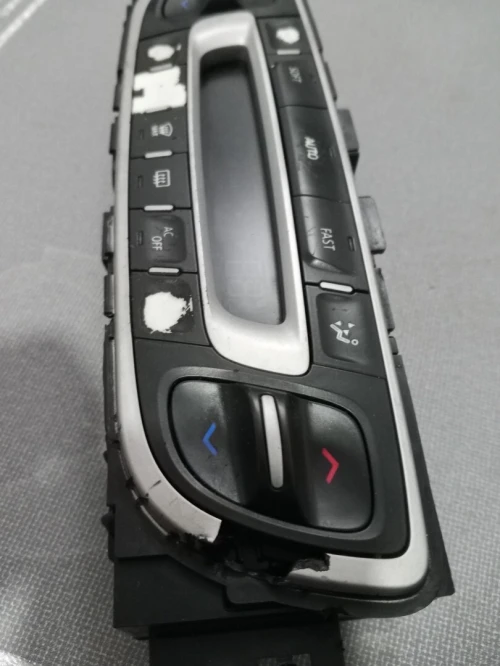 COMMANDE DE CLIM RENAULT SCENIC 3 / MEGANE 3 .. Valeo