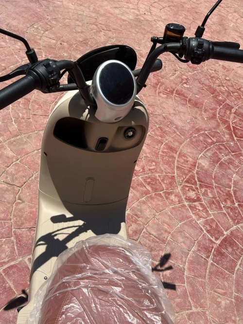 NIU Scooter Électrique 2025