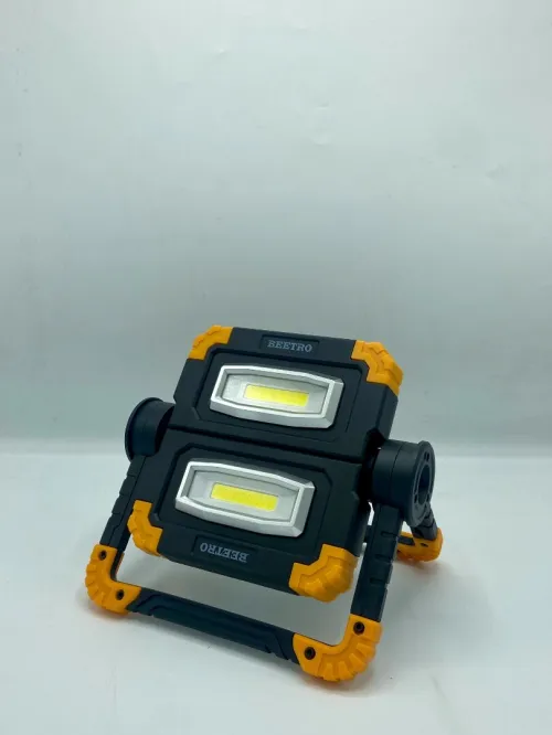 Projecteur LED extérieur portable avec power Bank 