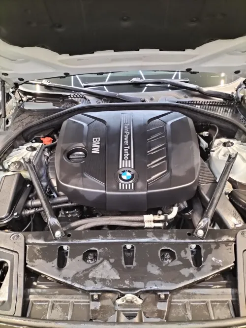 BMW Série 5 2013 525