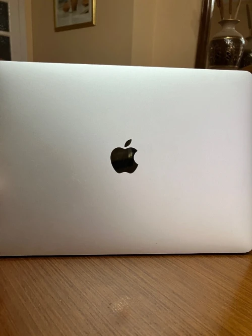 Mac book air 2020