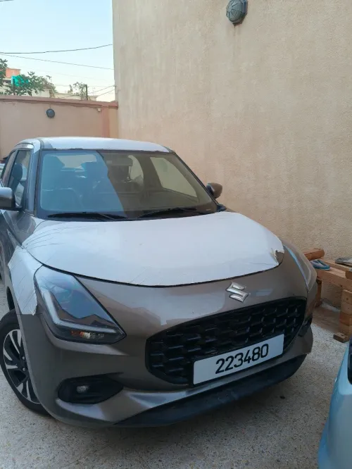 Suzuki Swift 2025 Glx full option