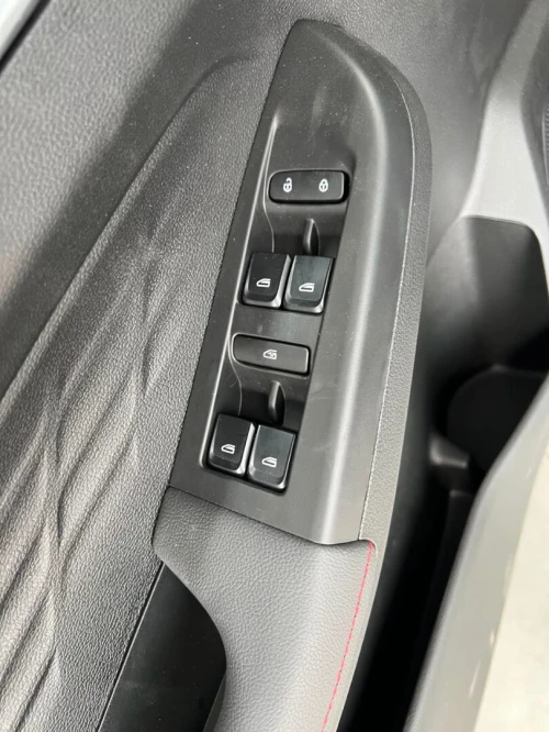 Livan X3 Pro  2026 Automatique (Avec toi ouvrant )