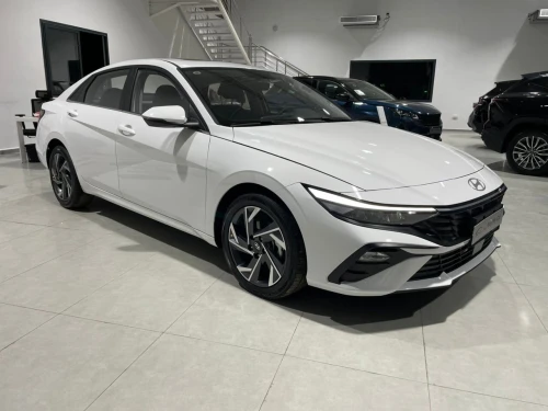 Hyundai Elantra 2025 