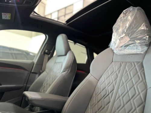 Audi Q5 2026 S LINE