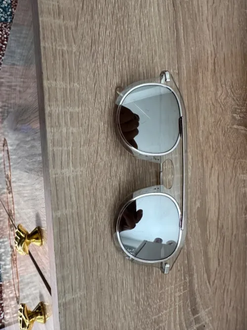 Lunettes de soleil 