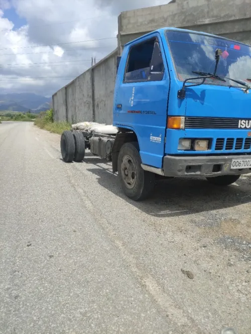 Isuzu ISUZU Npr 1985