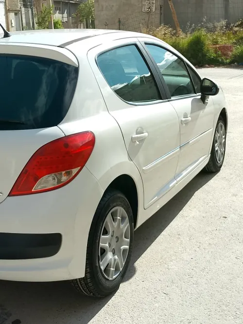 Peugeot 207 plus 2013 207 plus
