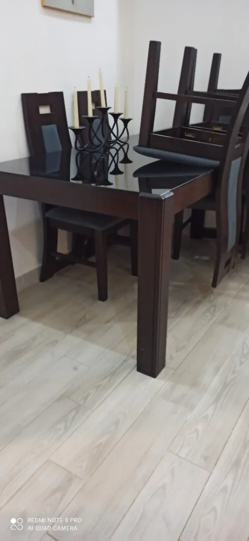 Table à manger 