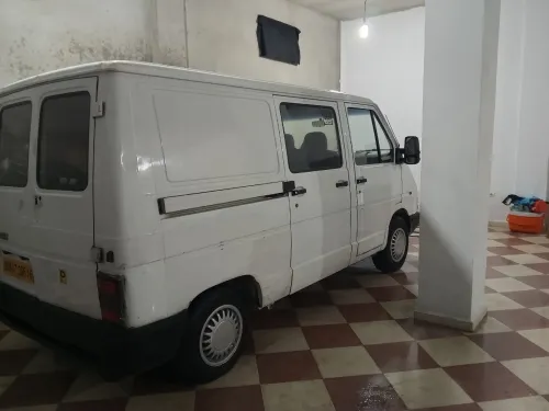 Runulte Trafic essence R25 injection insisté 1996