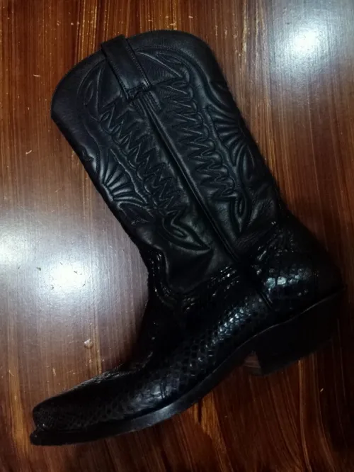 Boots cuir la marque primeboots 