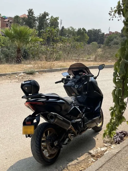 Yamaha Tmax 2022