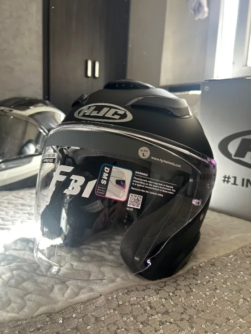 Hjc f31