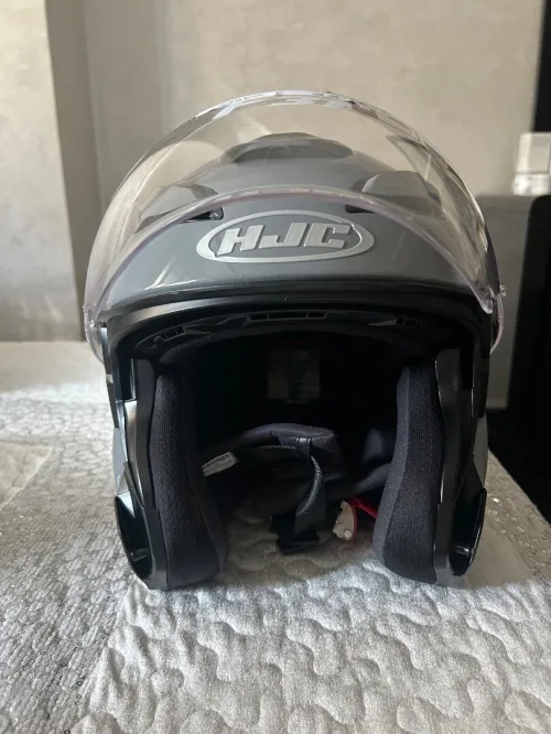 Hjc f31