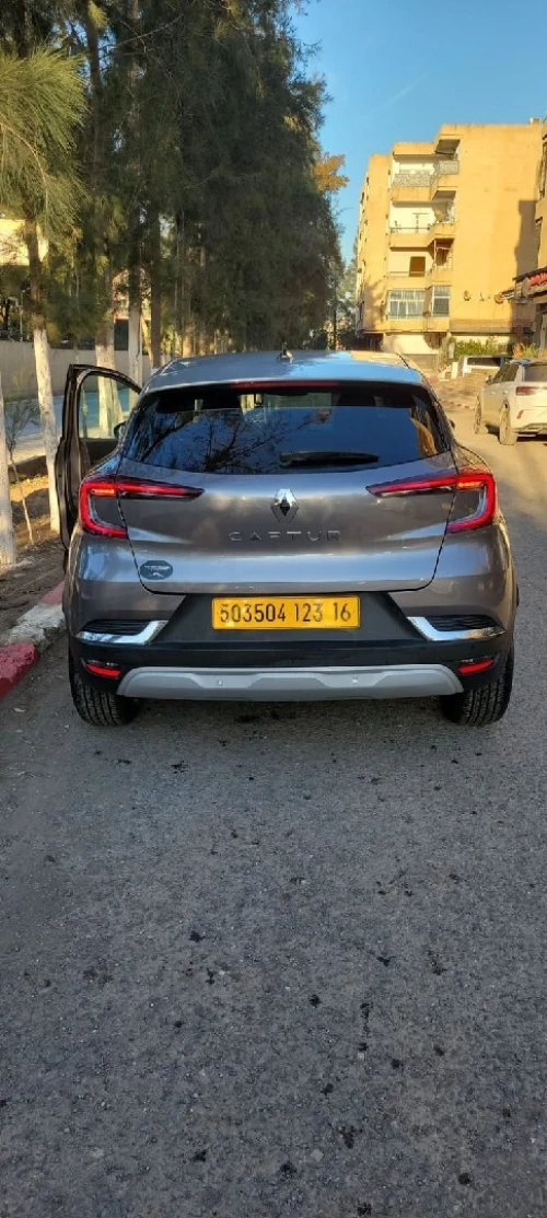 Renault Captur 2023 